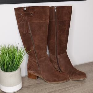 Naturalizer Suede Boots - Stylish and Comfortable!